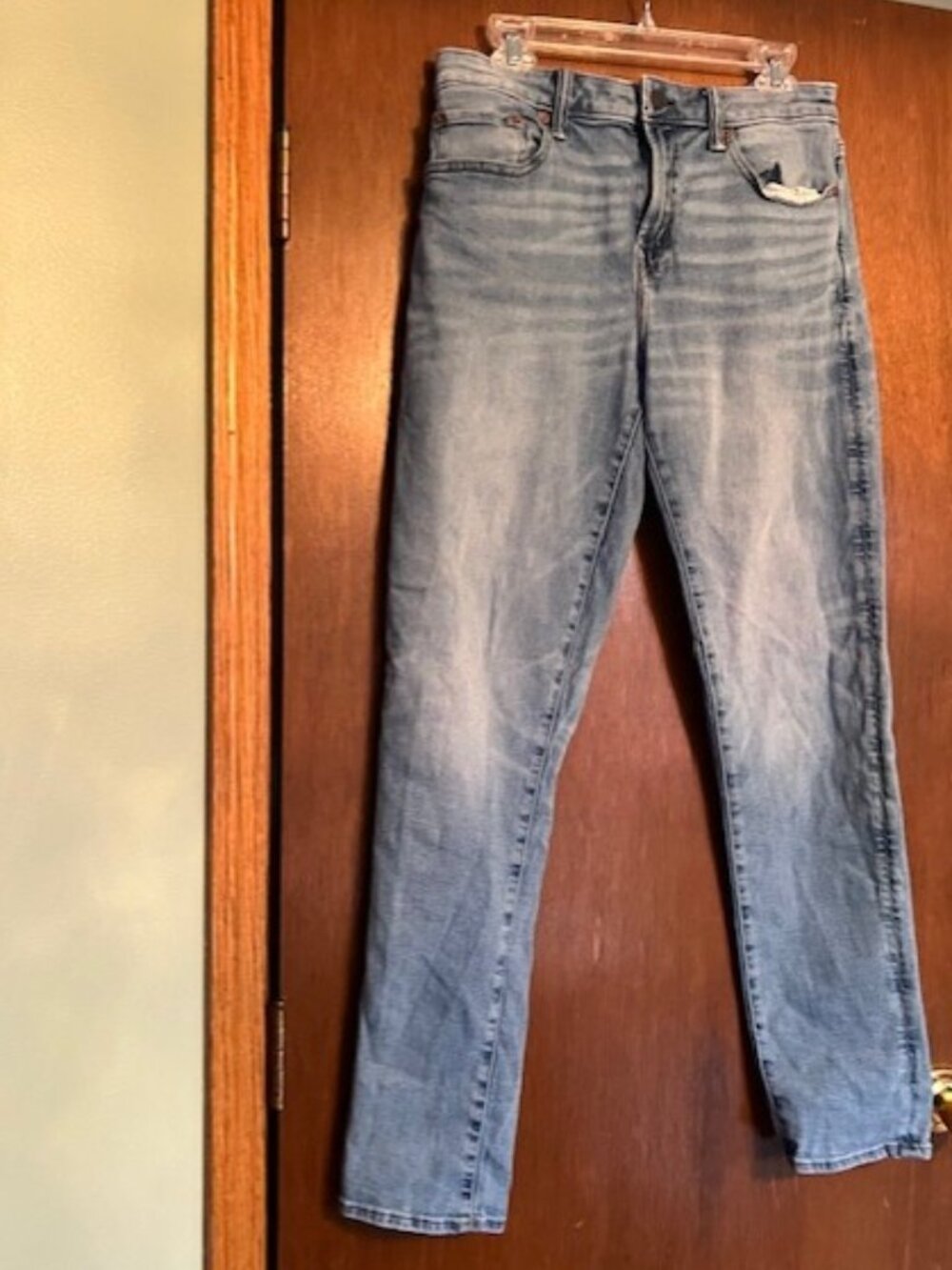 Mens American Eagle jeans Airflex+ size 32/34